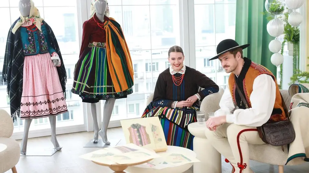 Moda na stroje ludowe powraca. "Poszczególne elementy sprawdzą się na co dzień"