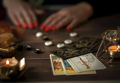 Wakacyjny horoskop weekendowy. Dla tego znaku zodiaku los ma kilka ważnych życiowych lekcji