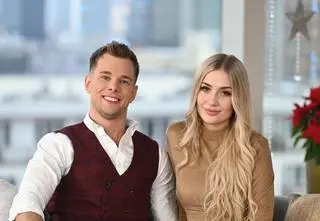Czy Michał z "Hotelu Paradise" wybaczył Sarze to, że rzuciła złotą kulą?