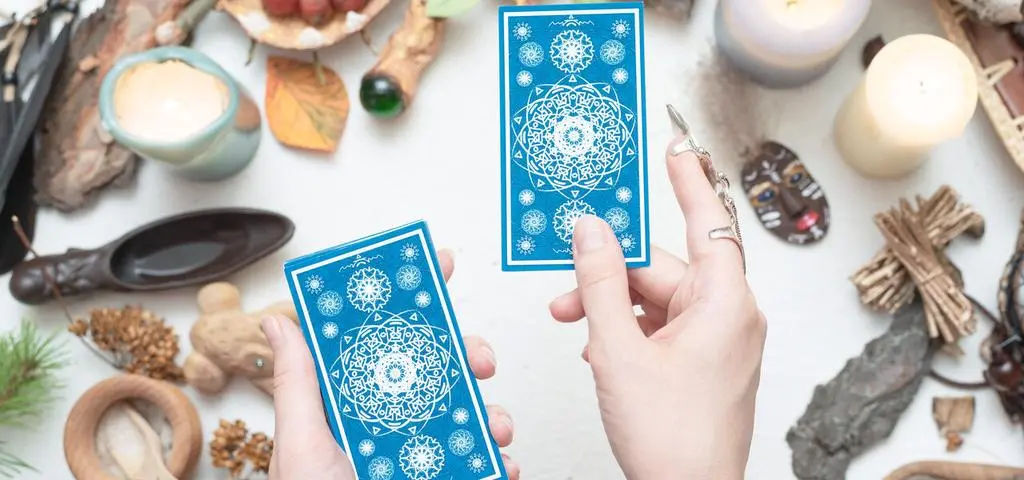 Miłosny horoskop tygodniowy z kart tarota. Ten znak może liczyć na szczęśliwe zbiegi okoliczności