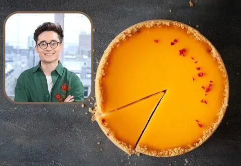 Słoneczna tarta mango według Rozkosznego. "Mogłaby spokojnie zastąpić mazurka na wielkanocnym stole"