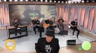 Big Cyc – “Mejk lof not łor”
