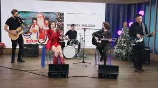 Romantyczny klimat świąt na scenie Dzień Dobry TVN. Postarały się o to Siostry Melosik