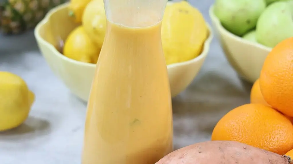 Kremowe smoothie "Słońce na łyżce"