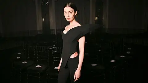 Lily Collins wcieli się w Audrey Hepburn