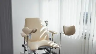 Rośnie liczba aborcji. "Istnieją podstawy prawne do przeprowadzania oficjalnych terminacji ciąży"