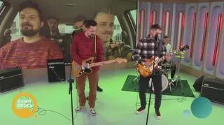 Pierwszy śnieg w piosence “Zagubieni w czasoprzestrzeni” 