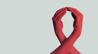 Światowy Dzień AIDS. "Z wykrytym HIV można żyć, a badania w Polsce są bezpłatne i anonimowe" 