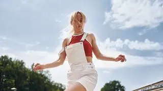 Shuffle dance podbija internet. Naucz się kroków razem z nami
