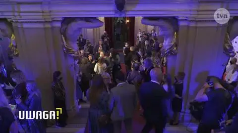 Uwaga TVN Mastercard Offcamera