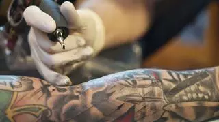 Co zrobić, aby zostać tatuażystą?