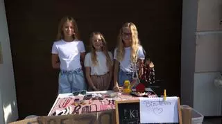 Dziewczynki zorganizowały kiermasz dla psiaków ze schroniska. "To się chwali"