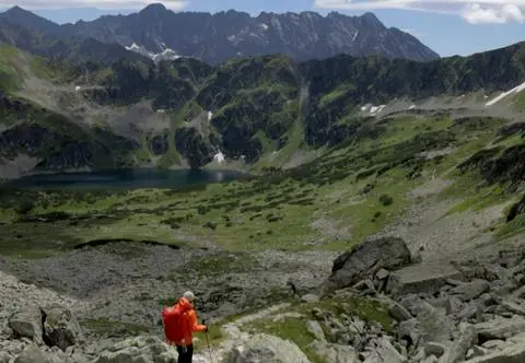 Piękne, lecz niebezpieczne Tatry okiem Mateusza Waligóry. "Śnieg dwukrotnie wyjechał mi spod nóg" 