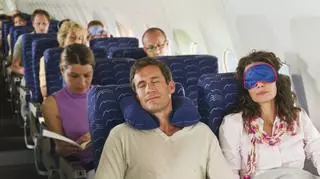 Pasażerowie w samolocie