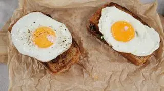 Tosty z wiosenną zieleninką