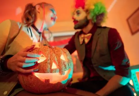 Ikony popkultury, za które przebieramy się na Halloween. Squid Game, Harley Quinn, Cruella i inne