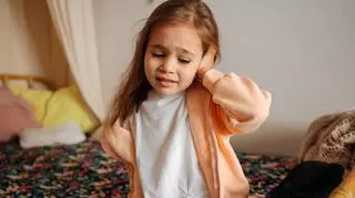 Dziecko słyszy, ale nie słucha? To może być objaw zaburzenia CAPD