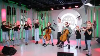 Czesław Mozil współpracuje z dziećmi. Na naszej scenie zaprezentował "Karate muzo" 