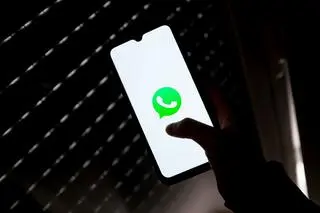 Oszustwo na WhatsApp