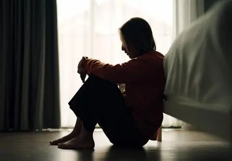 Wdowa mówi o etapach żałoby. "Byłam tak okropnie zła na męża, że mnie zostawił"