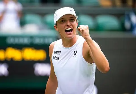 Iga Świątek wygrywa półfinał Wimbledonu! Polka w finale turnieju wielkoszlemowego