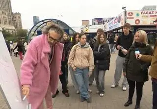 Szymon Majewski zaskoczył widzów rebusami. "Kto nie zda, może być poprawka"