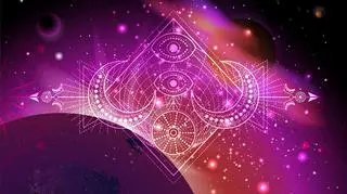 Horoskop na piątek. Ten znak zodiaku powinien uważać w pracy