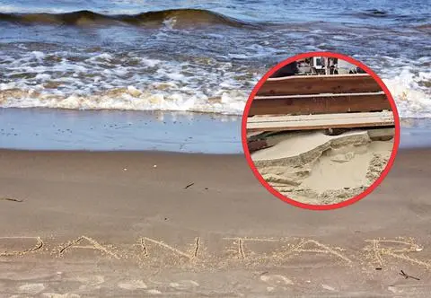 Jantar. Piasek zasypał bar na plaży: "Płakać się chce"