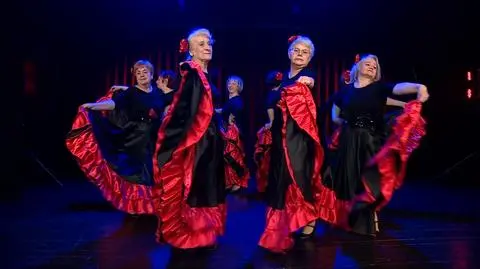 Senioritki w hiszpańskim tańcu