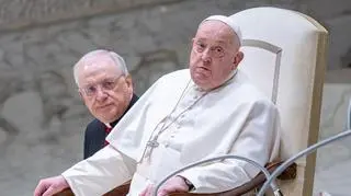 Papież Franciszek w szpitalu. Nowe wiadomości mogą niepokoić