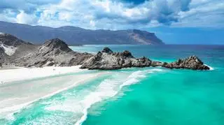 Polacy utknęli na wyspie. Zignorowali ostrzeżenia MSZ