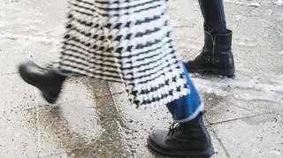 Pogoda na sobotę. W wielu regionach marznące opady powodujące gołoledź