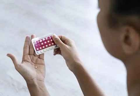 Antykoncepcja hormonalna może pomagać w leczeniu kobiecych dolegliwości