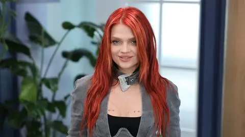 Margaret w piosence "Bynajmniej"