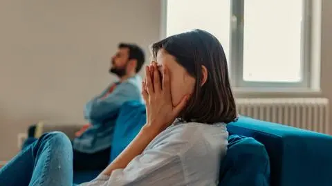 "Bickering" może zrujnować twój związek. Na co musisz uważać? 