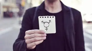 Co to jest interseksualizm/interpłciowość? Wyjaśniamy