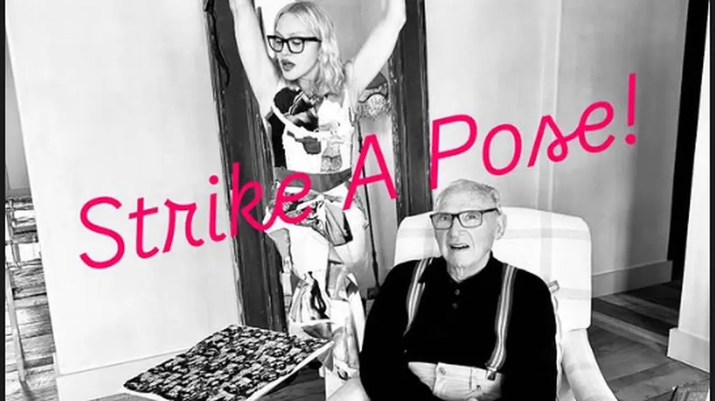 Madonna spokrewniona z papieżem 