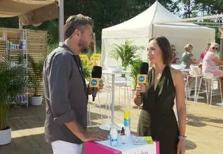 Pielęgnacja cery po wakacjach. "Szukajmy takich składników, które dadzą nam zastrzyk nawilżenia" 