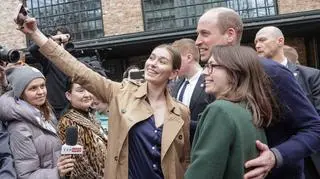 Książę William w Warszawie. Jak na jego przyjazd zareagowały fanki? 