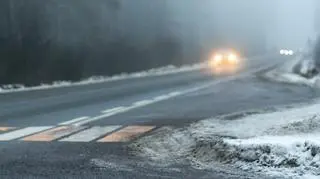Pogoda na piątek. Możliwa gołoledź i mgły ograniczające widoczność