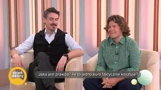 Turystyka mieszkaniowa: życie za gorsze, marzenia gratis? – napisy