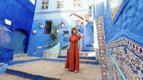 Marocco shades to nowy trend na lato 2025. Przyciąga spojrzenia i pobudza wyobraźnię