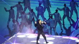 Fandomy, fanchanty i lightsticki, czyli zaskakujący świat k-popu. "Tu skrywa się performance dla wielu zmysłów"