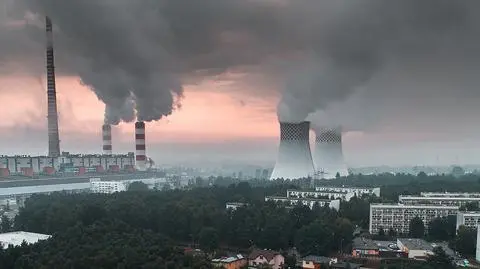 Rząd ostrzega przed smogiem