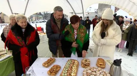 Gospodynie wiejskie opowiedziały o przysmakach z Andrychowa. "Przepisy od mam i babć"