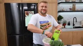 Tomasz Jakubiak w kuchni Dzień Dobry TVN