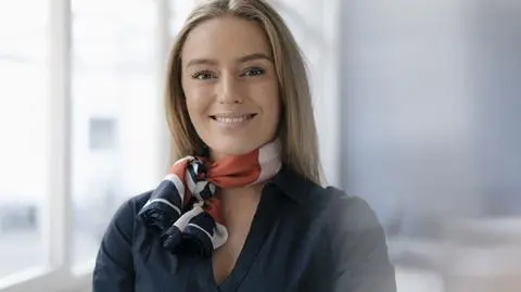 Tajemnice urody polskich stewardess. Jak dbają o cerę podczas długich lotów? "Tego trzeba pilnować" 