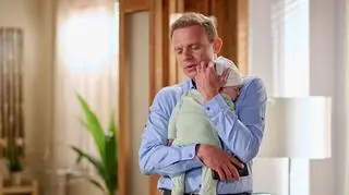 Załamany Kamil Hoffer. Jak radzi sobie bohater "Na Wspólnej"?