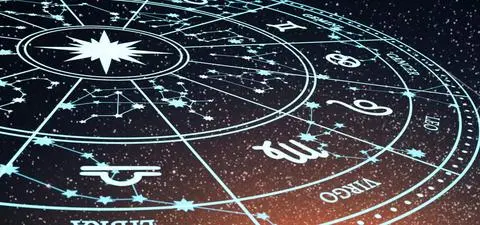 Horoskop na sobotę. Ten znak zostanie zaskoczony propozycją