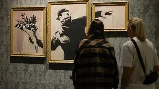 Jego pomysł zaskoczył publiczność Glastonbury. Banksy powrócił z politycznym happeningiem